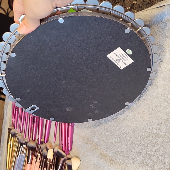 Vanity mirror - Picture 2 of 4